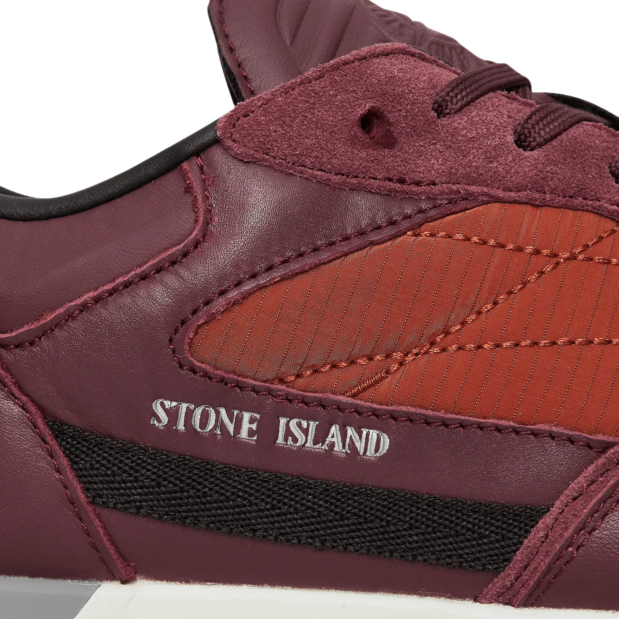 Stone Island Sneakers Black 79FWS0101-V0029| Buy Online at FOOTDISTRICT